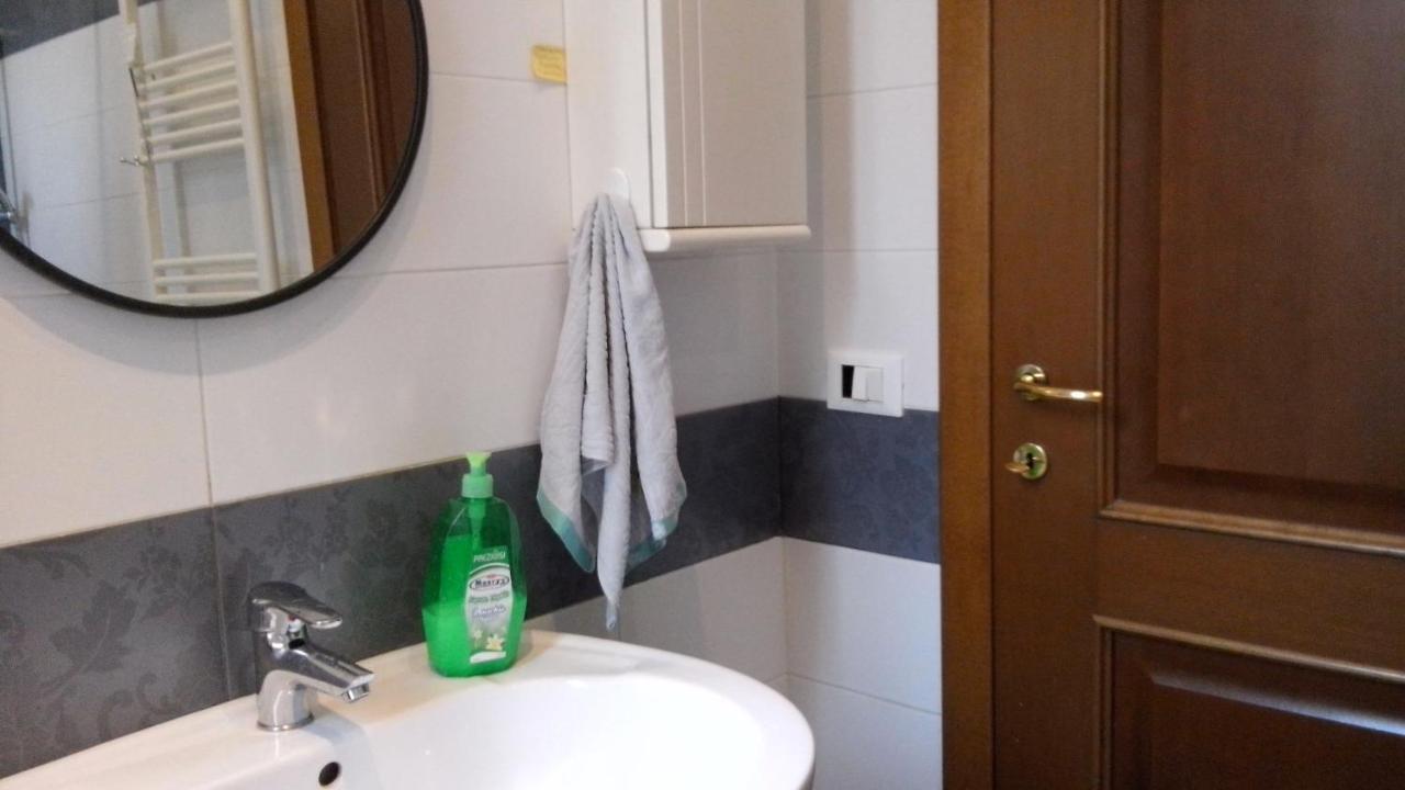 Affittacamere , Rooms Near Trastevere Station Roma Exterior foto