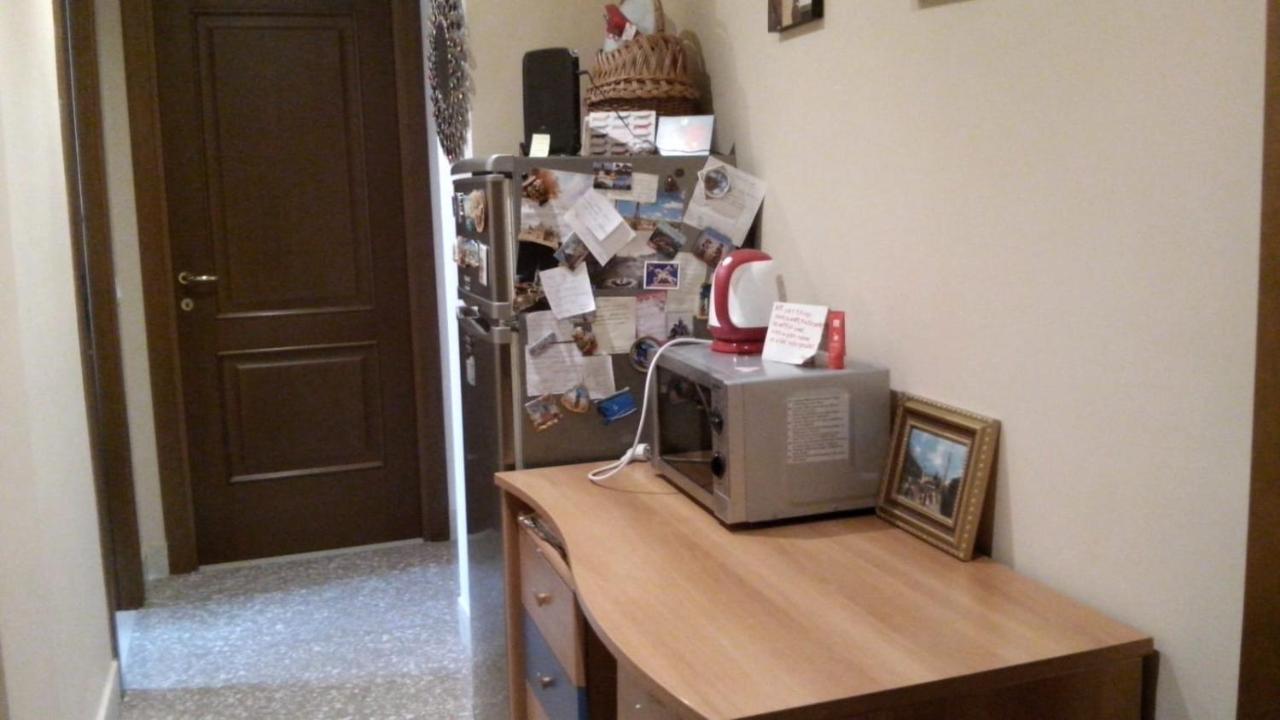 Affittacamere , Rooms Near Trastevere Station Roma Exterior foto